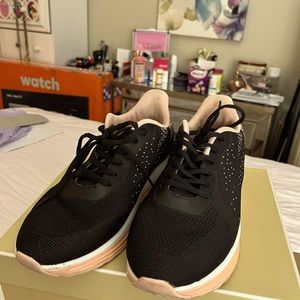 Amazon running shoes